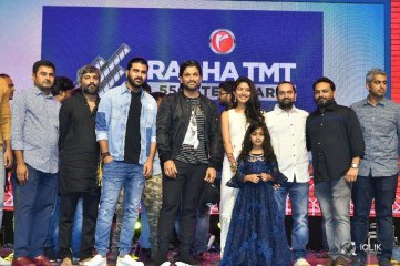 Padi Padi Leche Manasu Movie Pre Release Event
